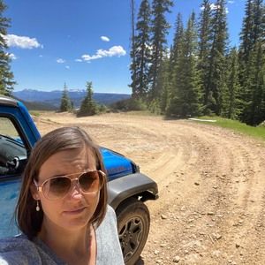 Meet your Posher, Angela